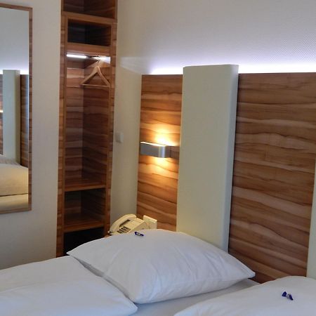 Hotel Daniel Munchen Bagian luar foto