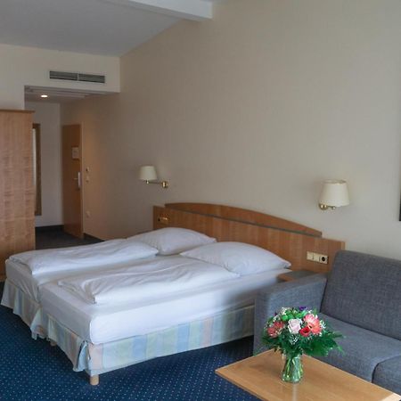 Hotel Daniel Munchen Bagian luar foto