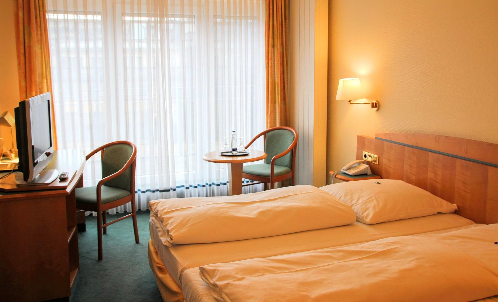 Hotel Daniel Munchen Bagian luar foto
