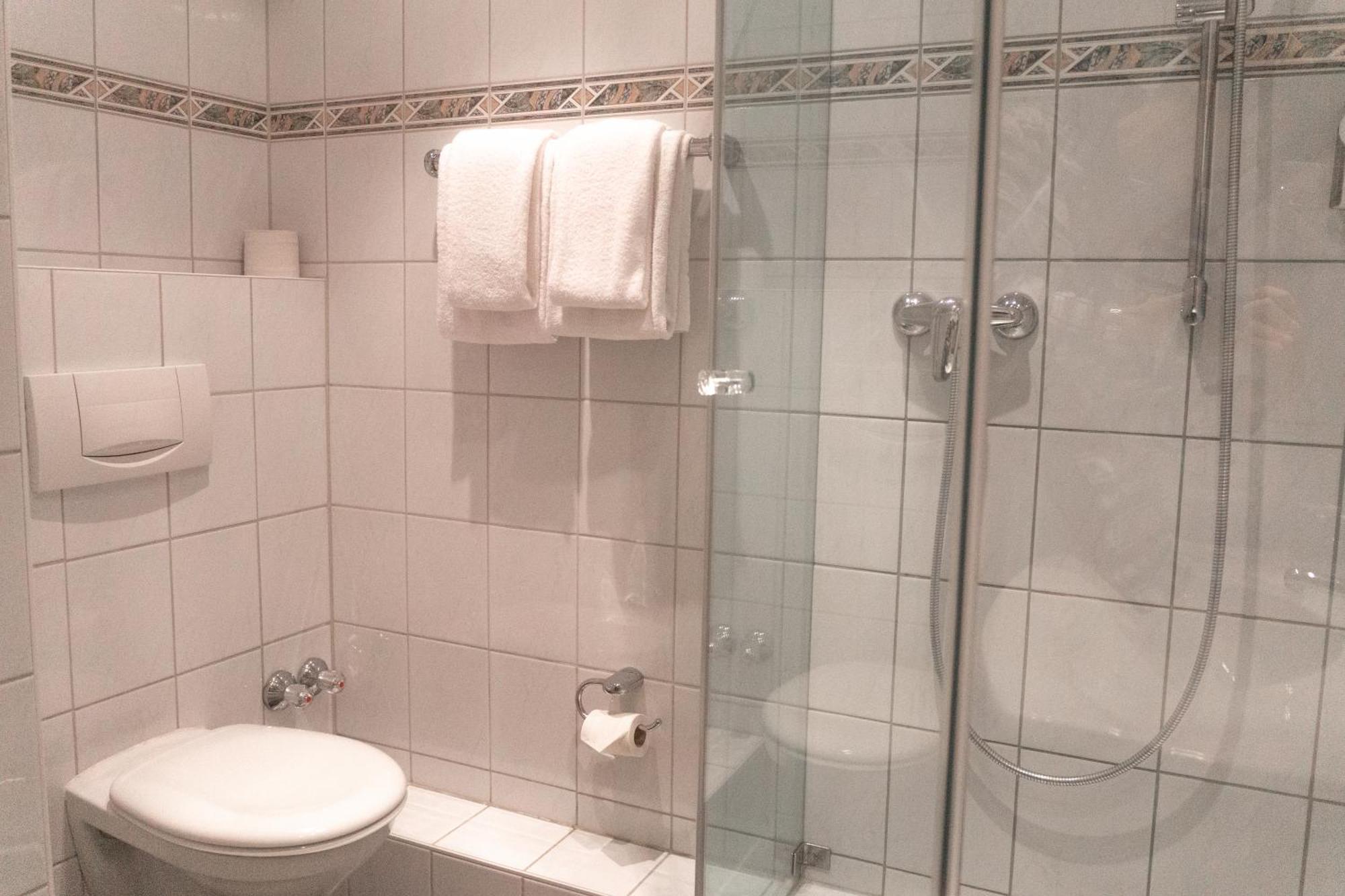 Hotel Daniel Munchen Bagian luar foto