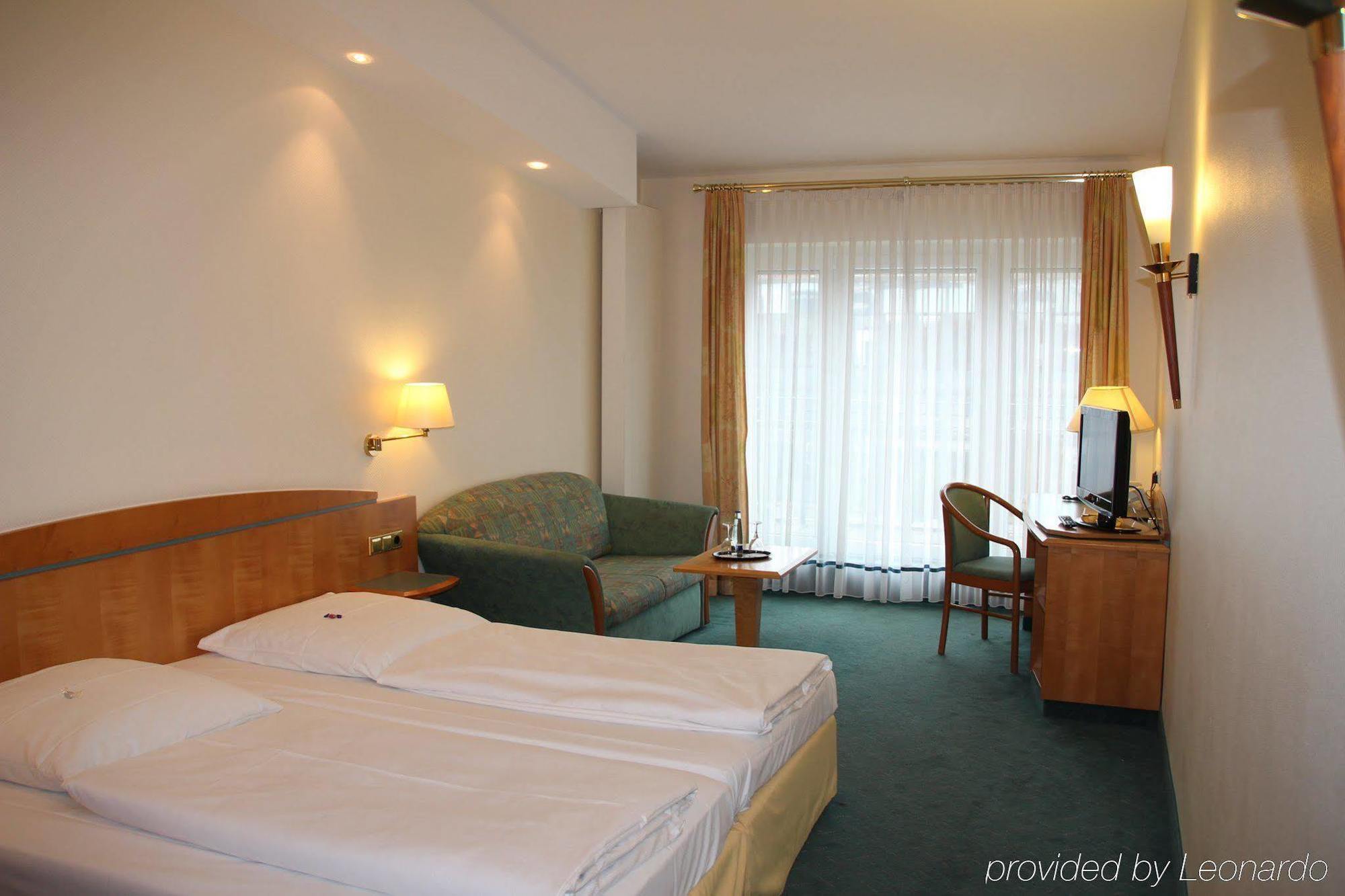Hotel Daniel Munchen Bagian luar foto