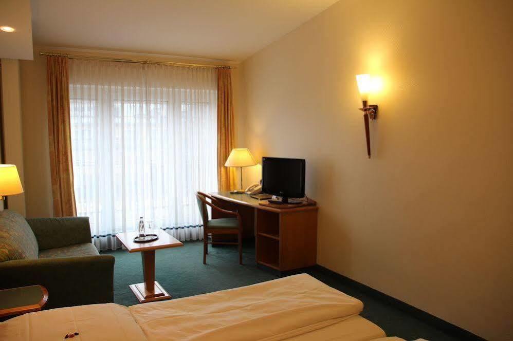 Hotel Daniel Munchen Bagian luar foto